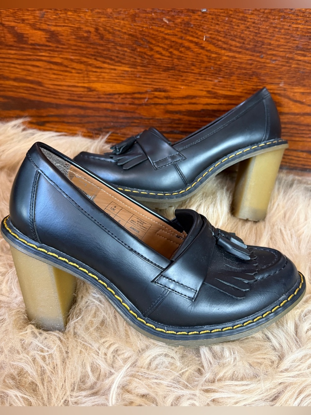 Dr. Martens Roma Packard Tassel Loafer Chunky Heels Black Rare Deadstock AW009 - Picture 8 of 9